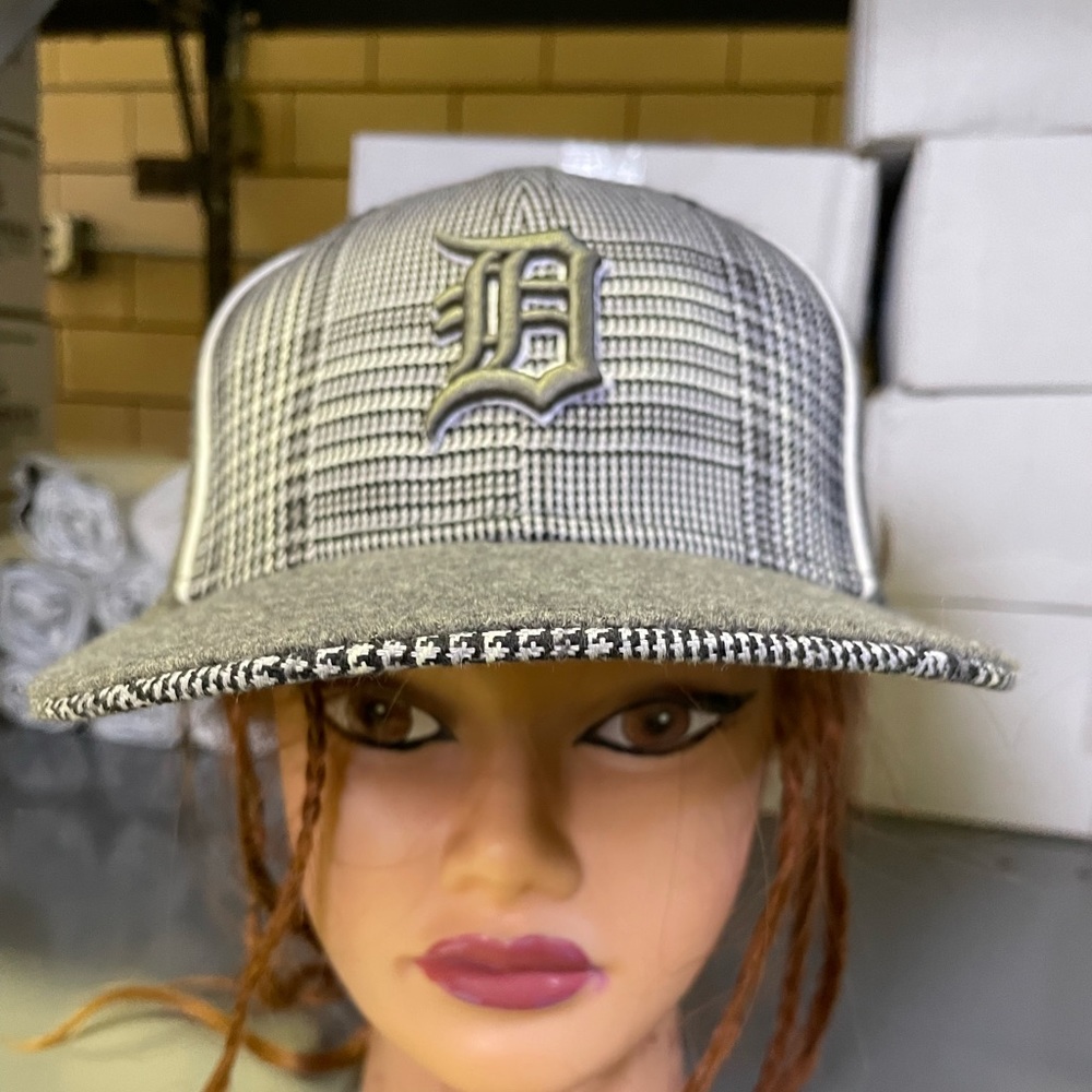 Detroit Tiger’s Heavyweight wool/cotton fitted hat cap